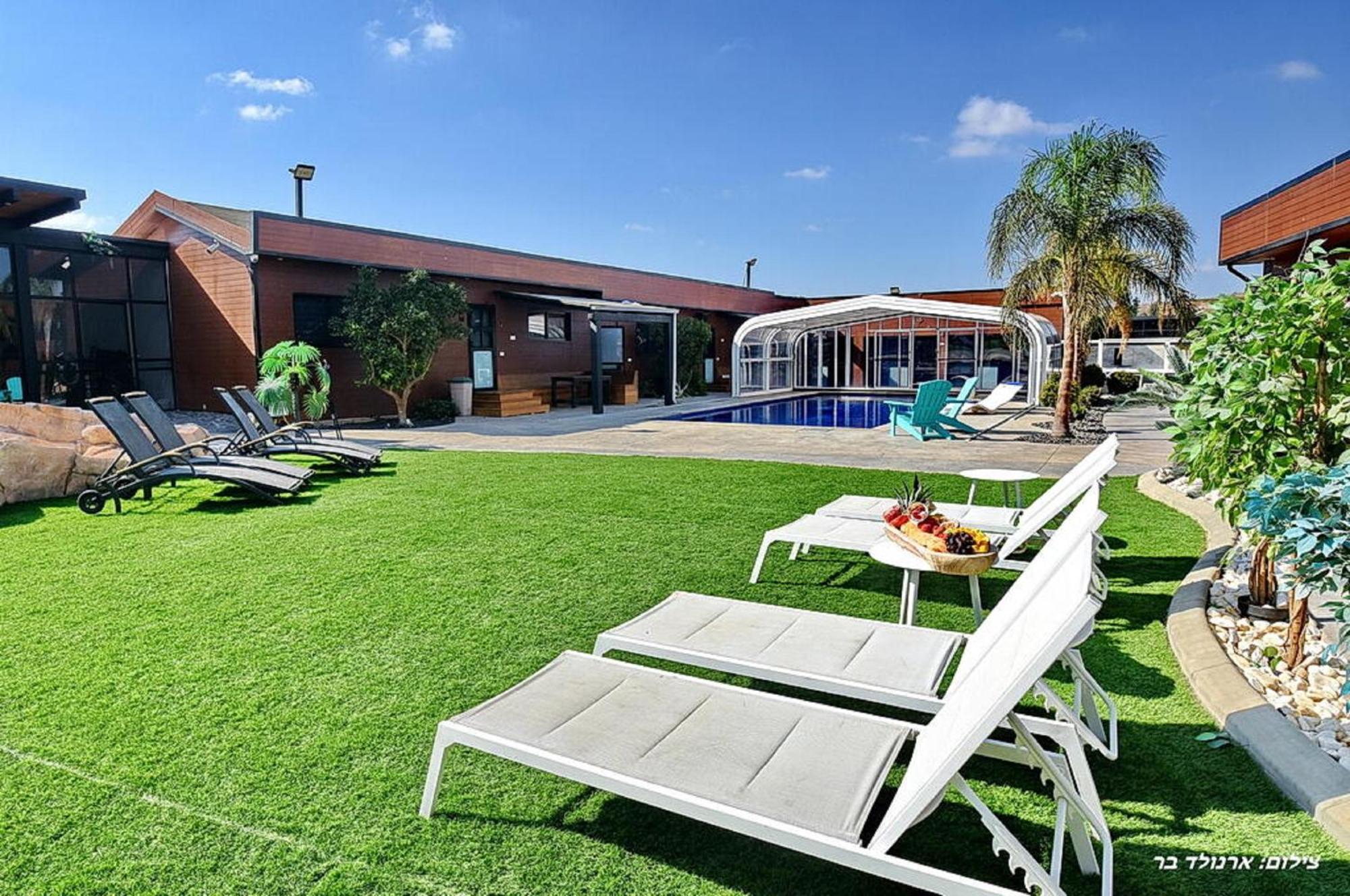 אוטופיה בצפון - מתחם אירוח מפואר Hotel Dalton Luaran gambar