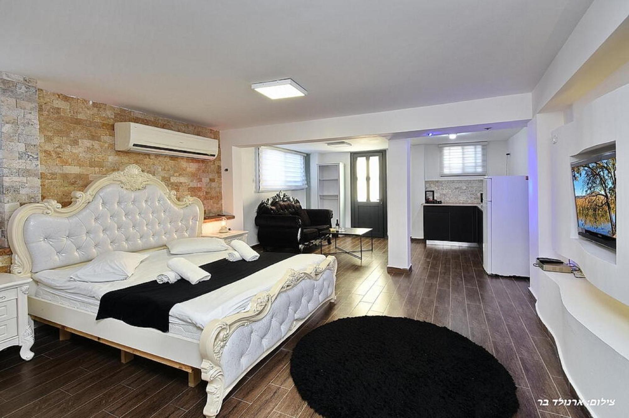 אוטופיה בצפון - מתחם אירוח מפואר Hotel Dalton Luaran gambar