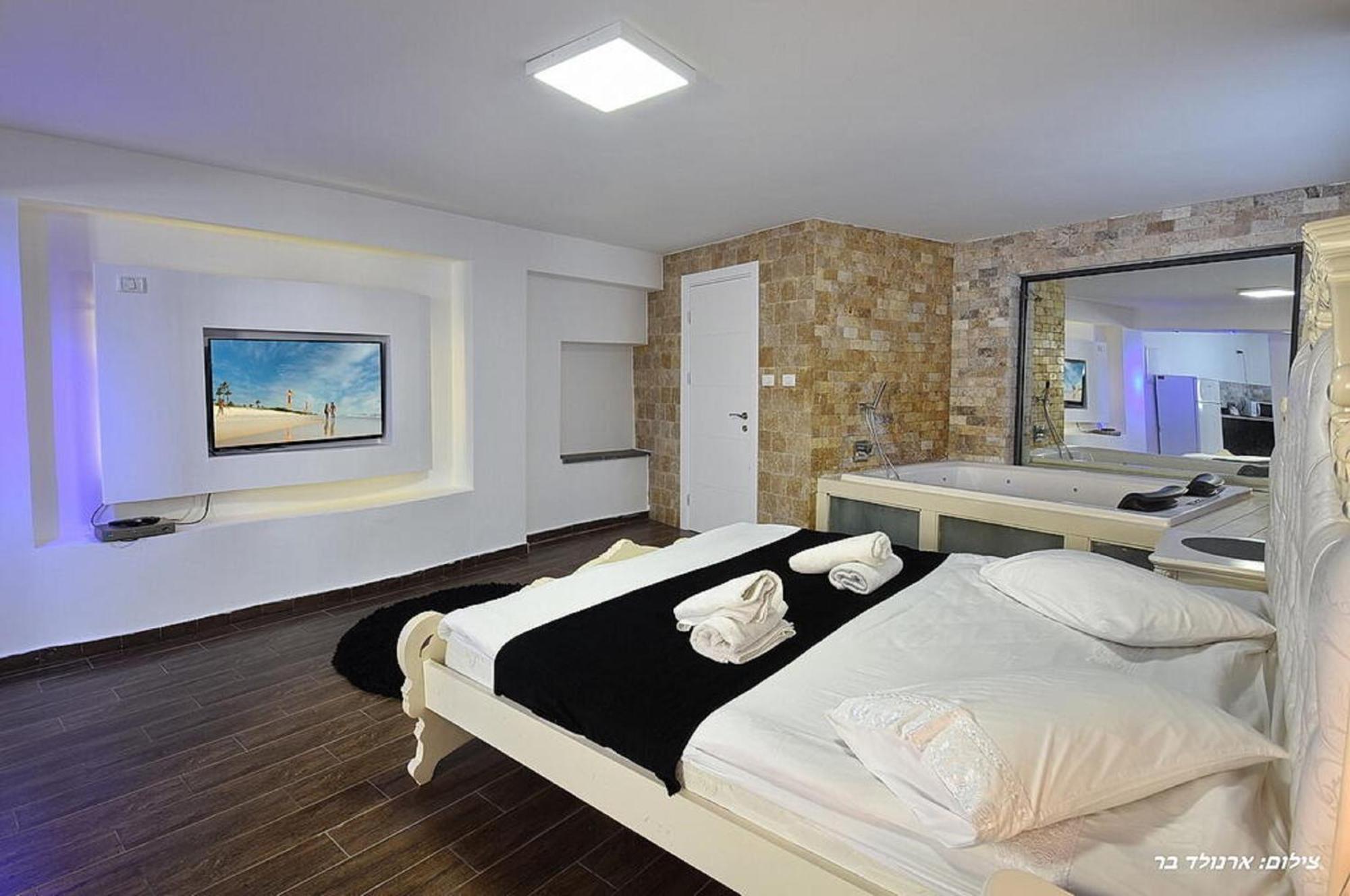 אוטופיה בצפון - מתחם אירוח מפואר Hotel Dalton Luaran gambar