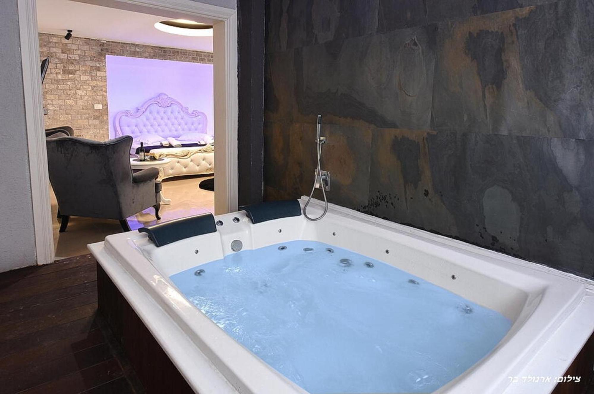 אוטופיה בצפון - מתחם אירוח מפואר Hotel Dalton Luaran gambar
