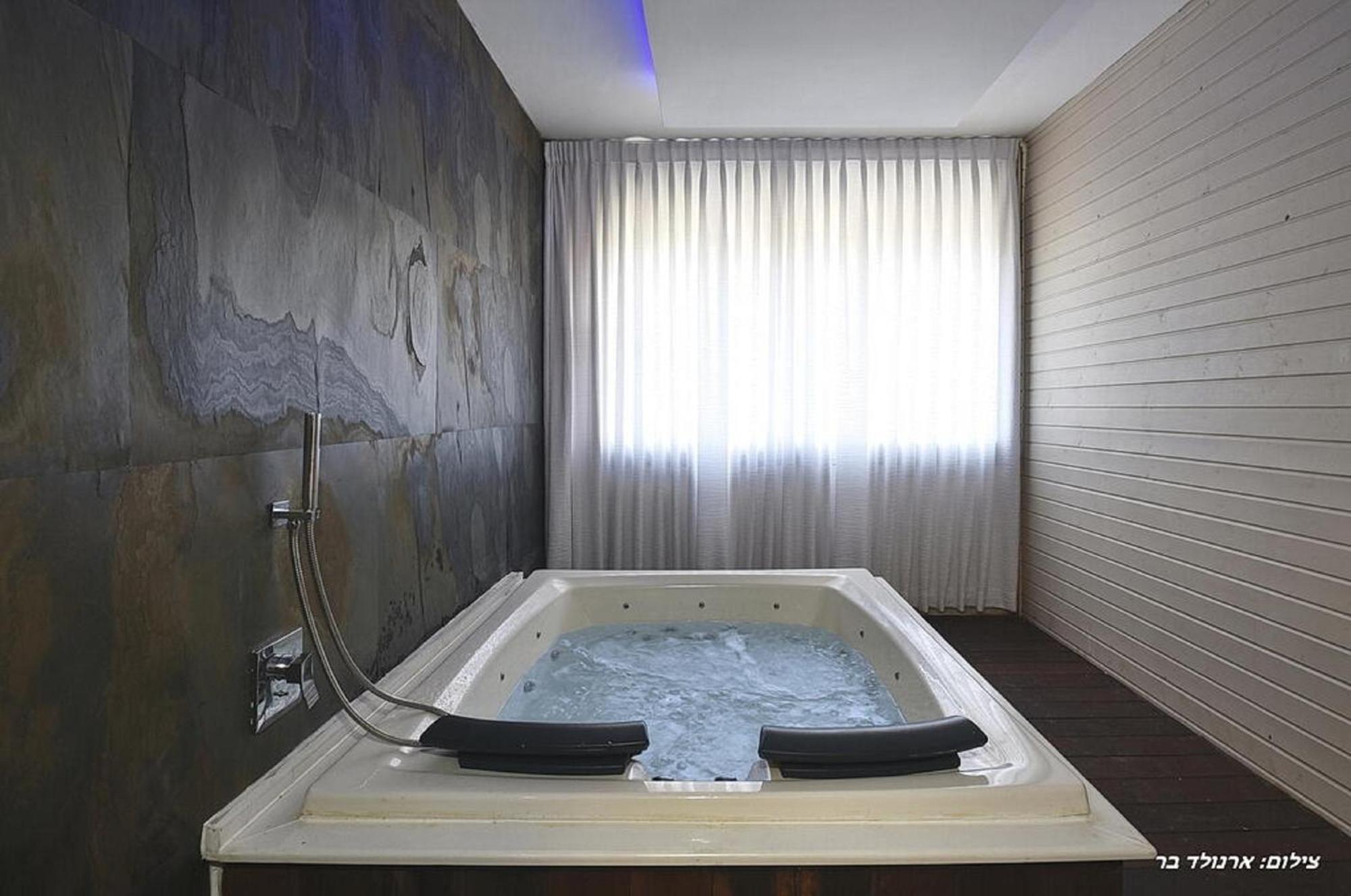 אוטופיה בצפון - מתחם אירוח מפואר Hotel Dalton Luaran gambar