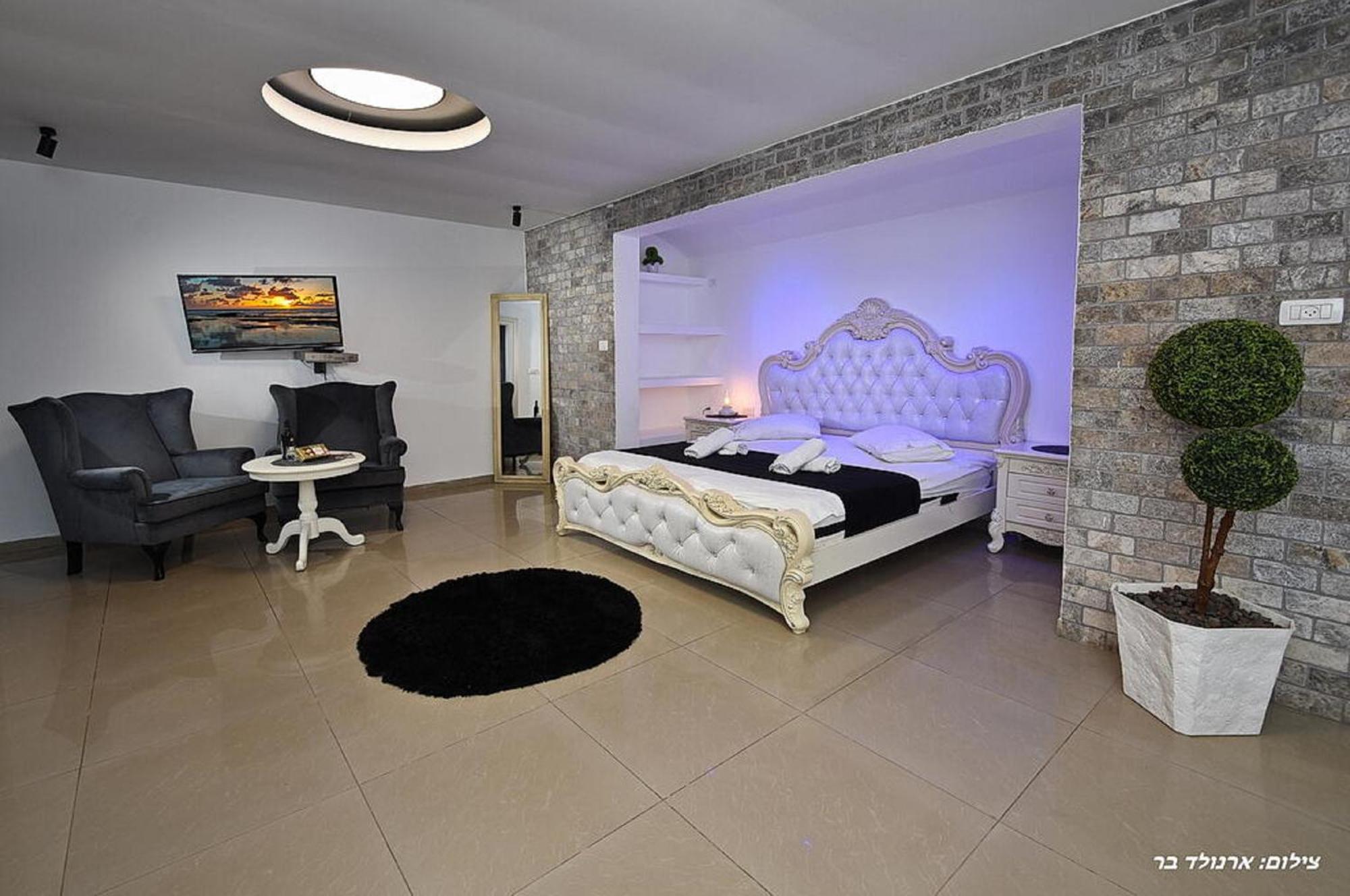 אוטופיה בצפון - מתחם אירוח מפואר Hotel Dalton Luaran gambar