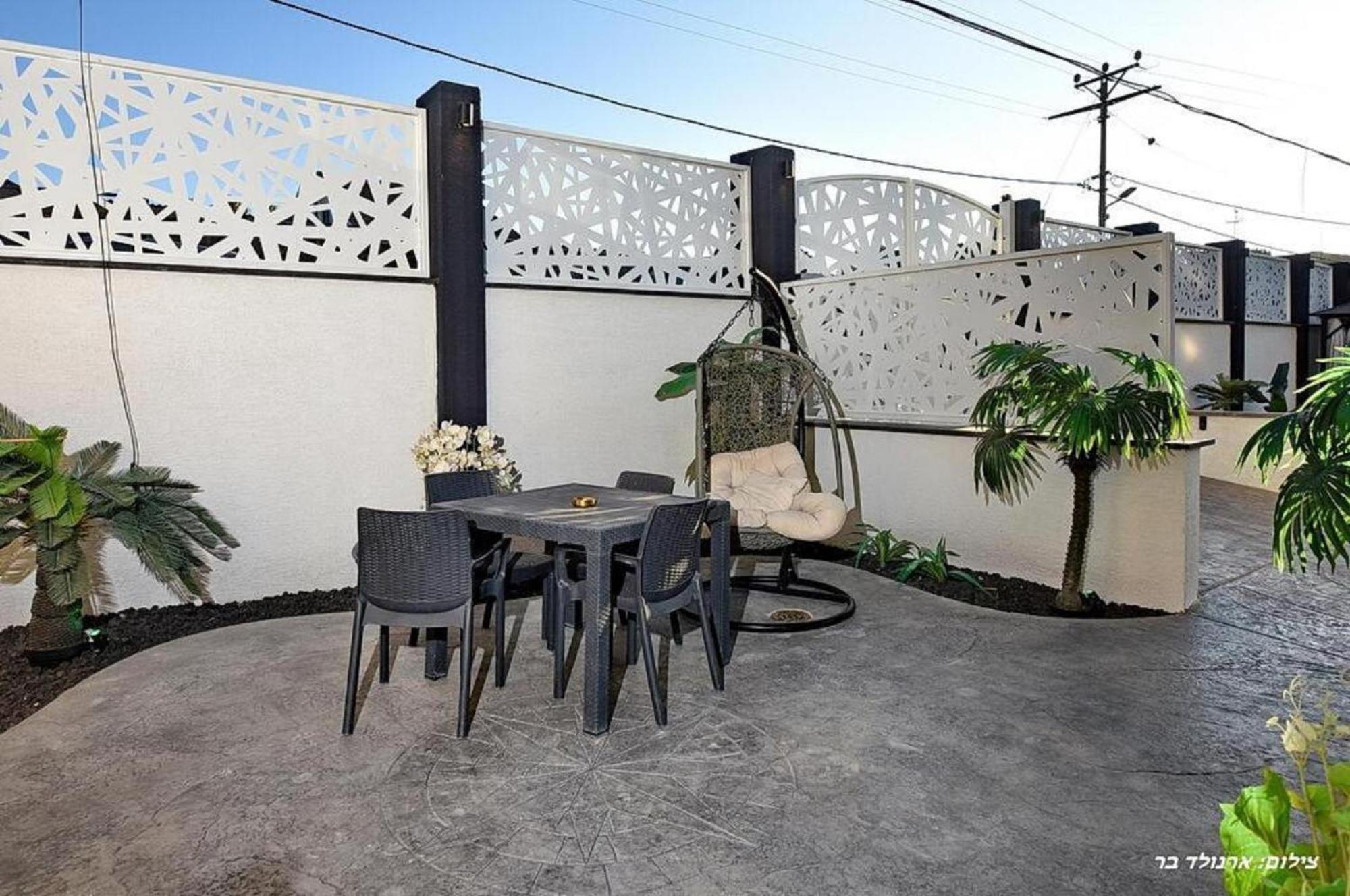 אוטופיה בצפון - מתחם אירוח מפואר Hotel Dalton Luaran gambar